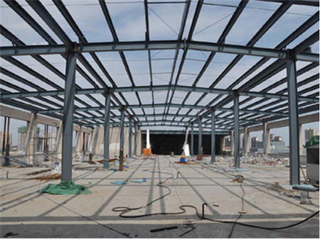 鋼結(jié)構(gòu)廠房