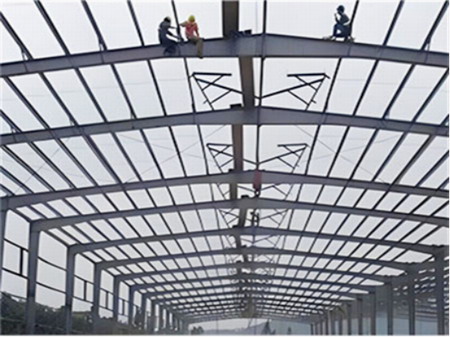 提升鋼結構廠房的施工效率