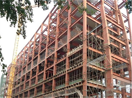 優化高層鋼結構的風振響應