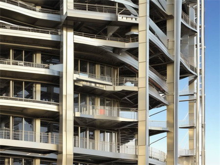 高層鋼結構的基礎設計要點