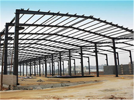 實(shí)現(xiàn)鋼結(jié)構(gòu)廠房的抗震性能
